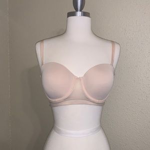 LIVELY STRAPLESS NUDE BRA
